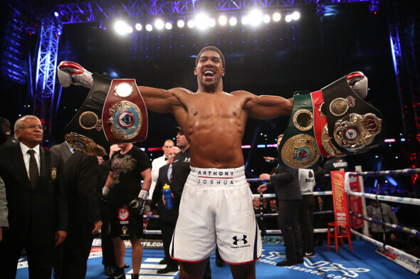 Obháji Anthony Joshua titul svetového šampióna v ťažkej váhe?