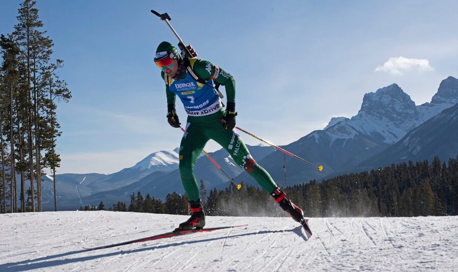 Dominik Windisch (Taliansko) na trati v Canmore 2019