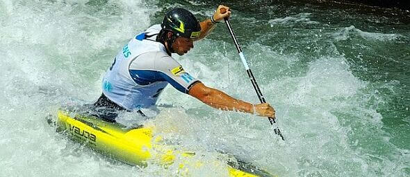 Vodný slalom