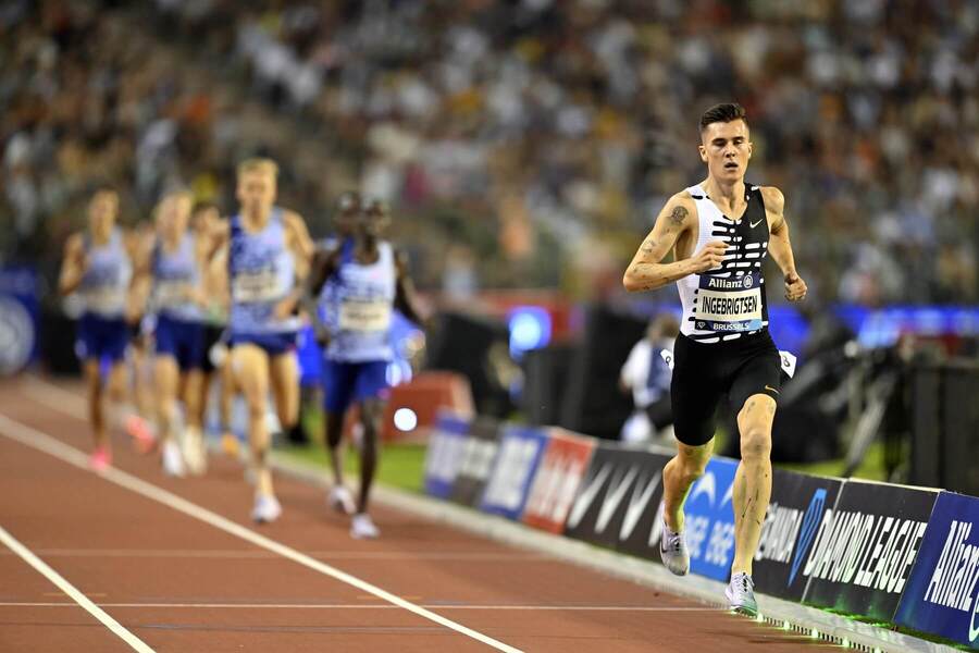 Jakob Ingebrigtsen uniká svojim súperom
