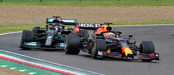 F1 - Max Verstappen a Lewis Hamilton