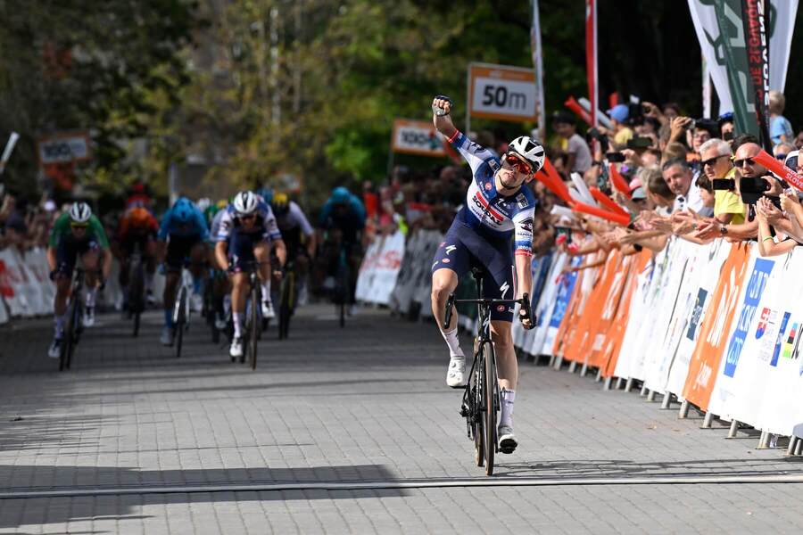 Kasper Asgreen víťazí v poslednej etape Okolo Slovenska 2023 z Hlohovca do Púchova