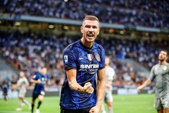 Edin Džeko, Inter Milán, futbal - Zdroj cristiano barni, Shutterstock.com