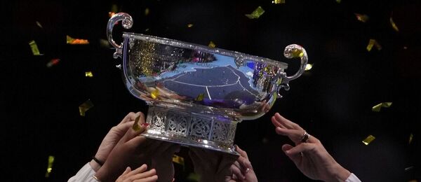 Trofej za víťazstvo v Billie Jean King Cupe