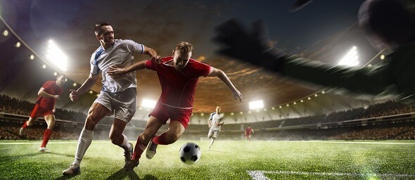 Futbal, súboj - Zdroj Shutterstock.com