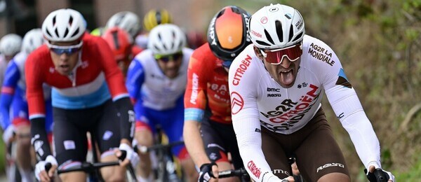 Greg Van Avermaet (AG2R Citroen), Dwars door Vlaanderen 2022 - Zdroj Profimedia