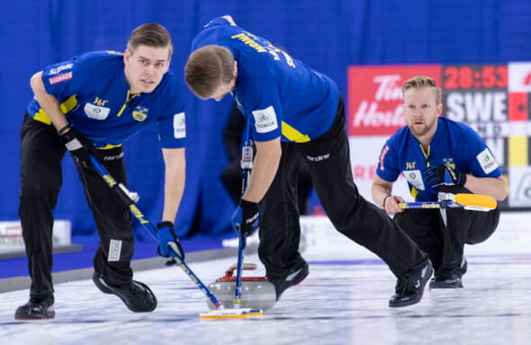 Curlingová reprezentácia Švédov.