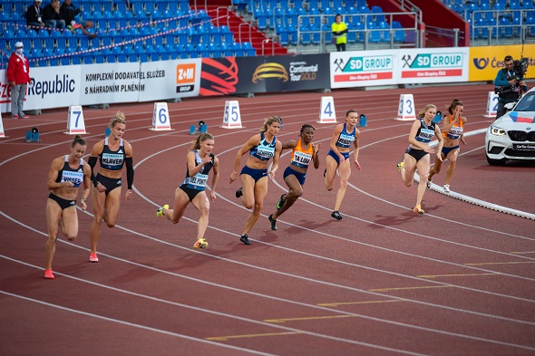 Atletika, šprintérky na 200 metrov - Zdroj kovop58, Shutterstock.com