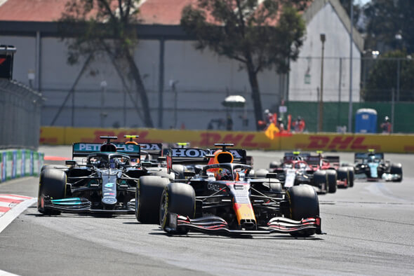 Max Verstappen a Lewis Hamilton (F1)