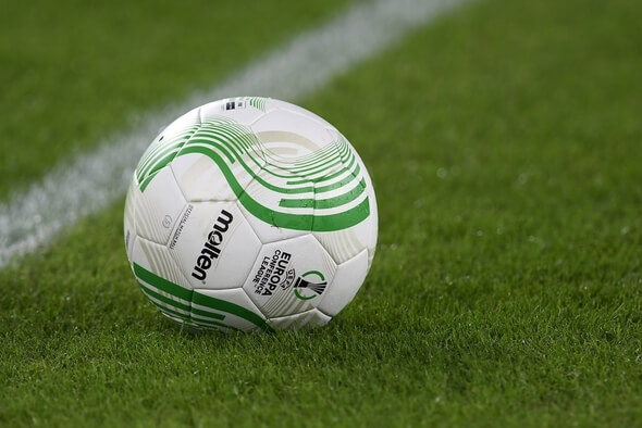 Lopta na trávniku (Európska konferenčná liga UEFA)