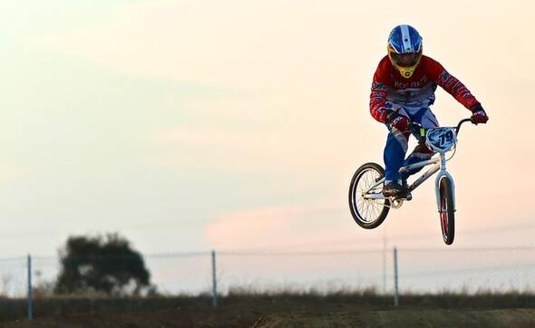 BMX (bikros)