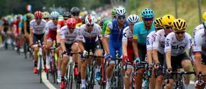 Cyklistika, UCI WorldTour, pelotón - Zdroj Rob Wingate, Unsplash.com