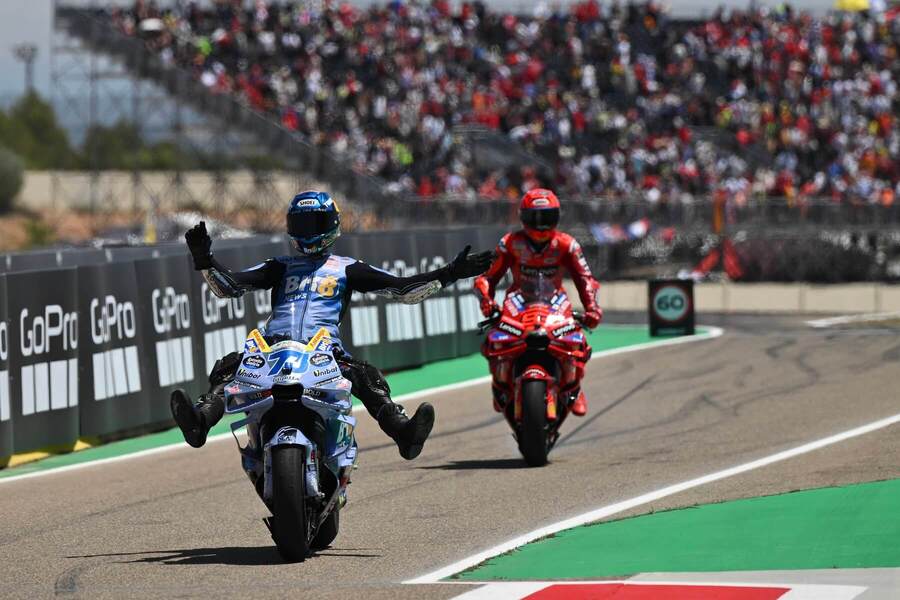 Álex Márquez a&nbsp;Marc Márquez na&nbsp;VC Aragónska.