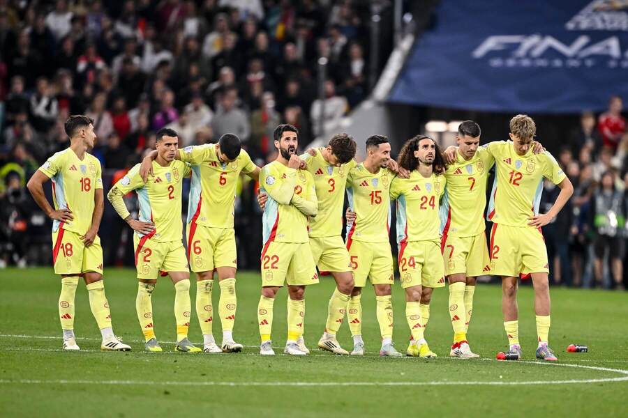 Nástup futbalistov Španielska počas kvalifikácie na&nbsp;MS 2026.