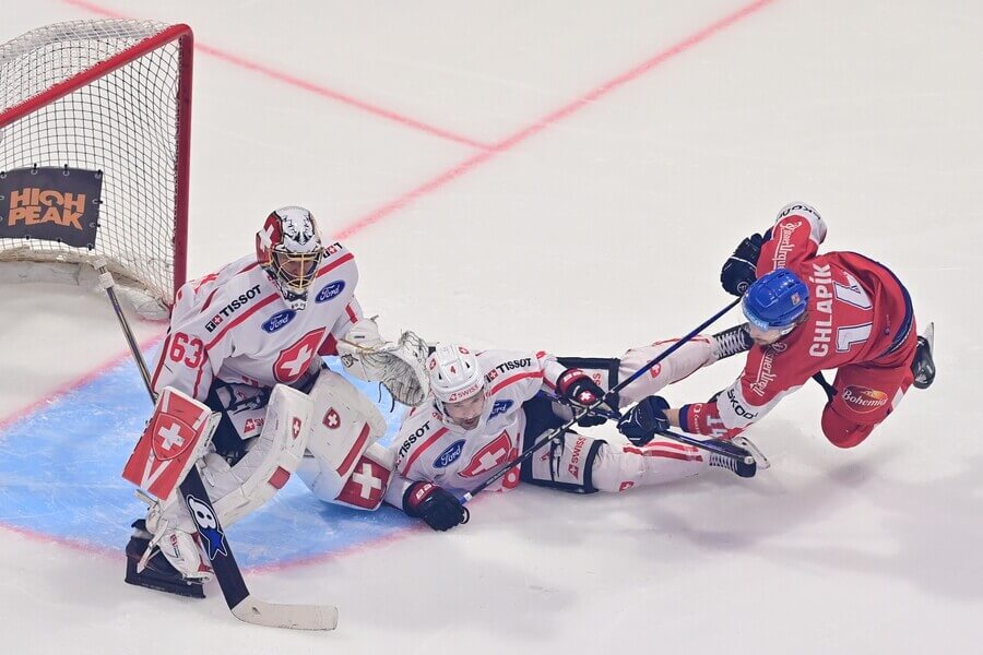 Švajčiarsko - Česko, Euro Hockey Tour - Zdroj Profimedia