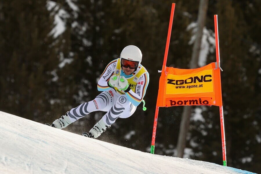 Dominik Schwaiger na trati v Bormiu - Zdroj AP Photo/Luciano Bisi, Profimedia