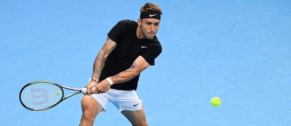 Alex Molčan pri svojej premiére na Australian Open v roku 2022 - Zdroj Profimedia