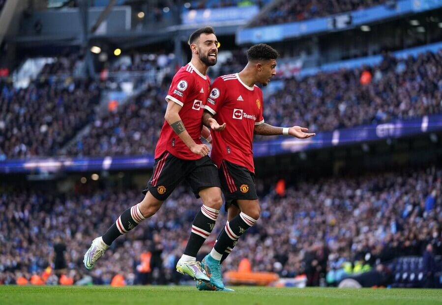 Bruno Fernandes a Jadon Sancho (Manchester United)