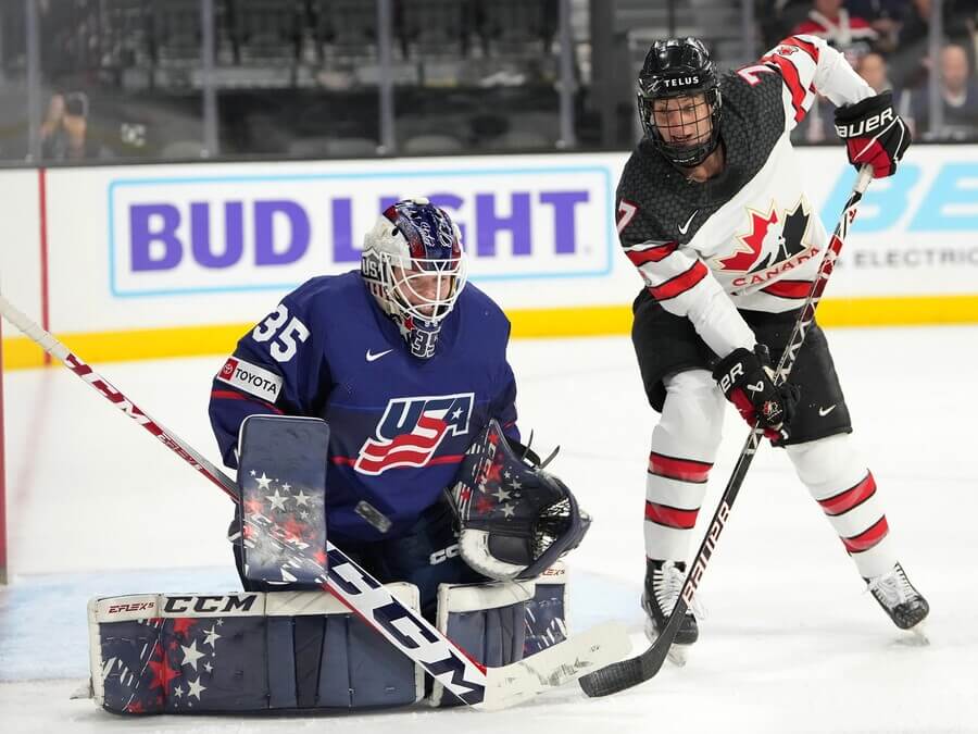 Ľadový hokej, ženy, USA vs. Kanada - Zdroj Profimedia