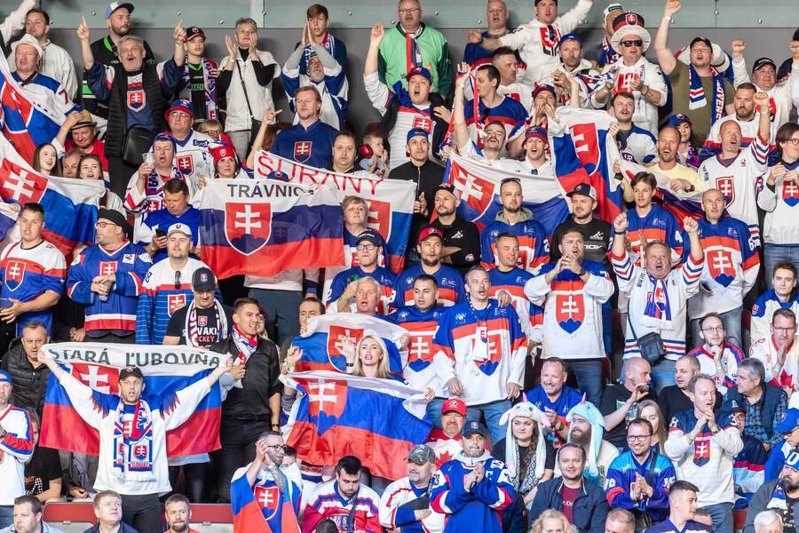 Fanúšikovia Slovenska na MS v hokeji 2022 - Zdroj Profimedia