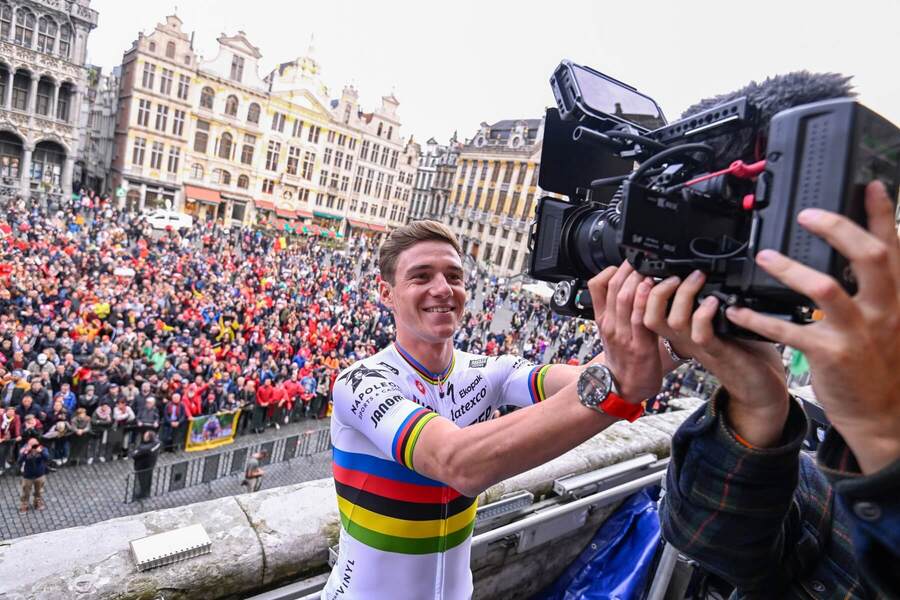 Remco Evenepoel, majster sveta v cestnej cyklistike 2022 - Zdroj Profimedia