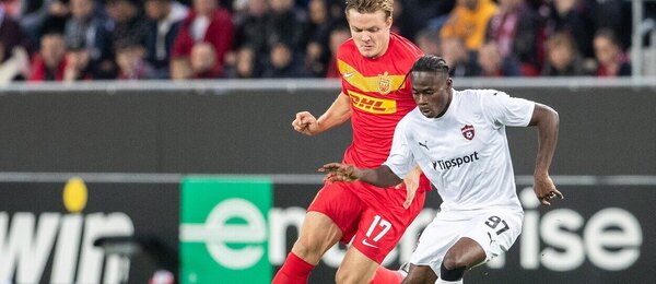 Kelvin Ofori (Trnava) v zápase s Nordsjaellandom.