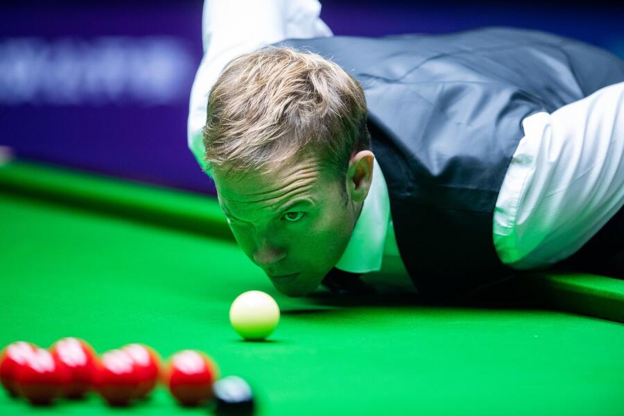 Ali Carter, snooker - Zdroj Profimedia