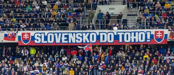 Transparent na zápase Slovensko vs. Island - Zdroj Profimedia