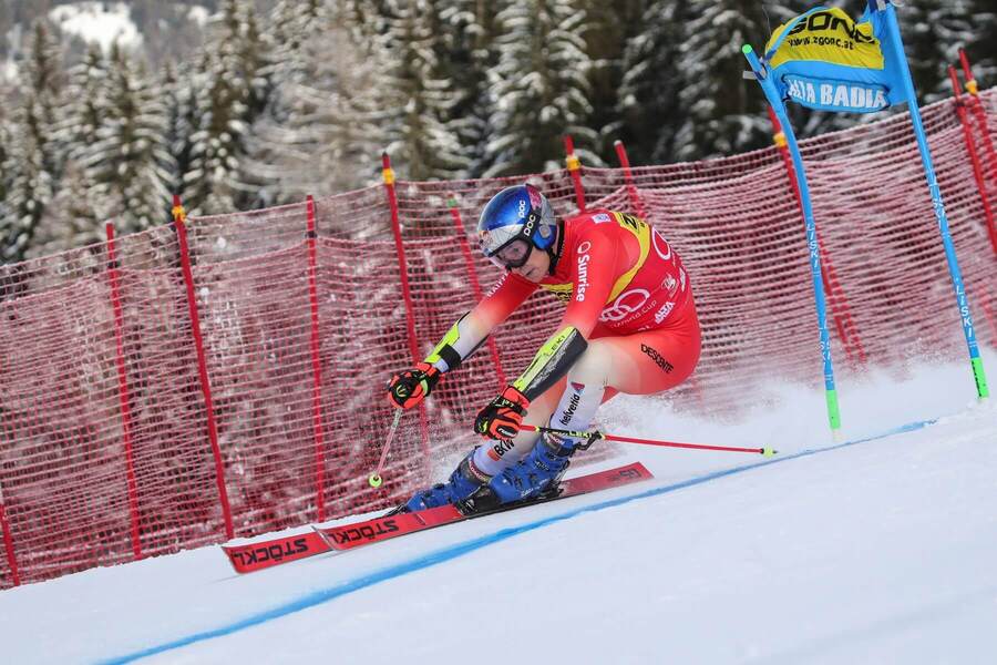 Švajčiar Marco Odermatt na trati v Alta Badii