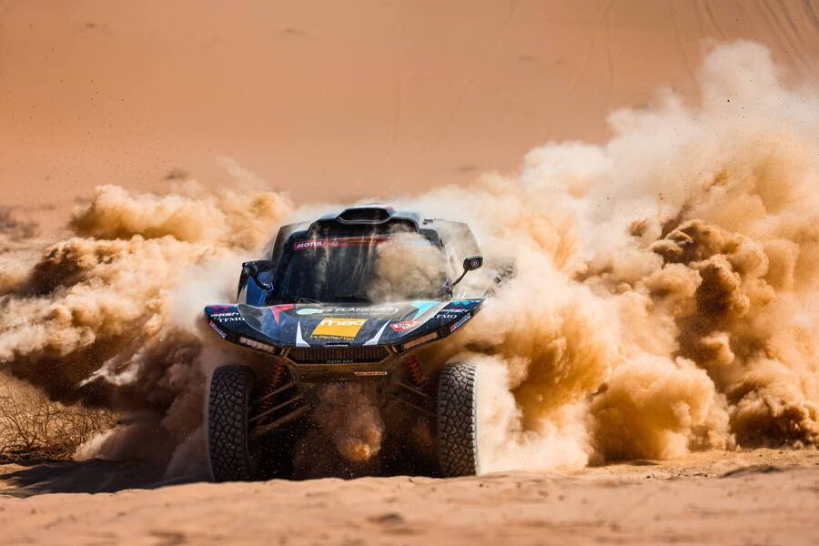 Rallye Dakar, momentka z púšte