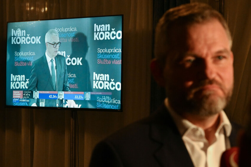 Do 2. kola prezidentských volieb postúpili Peter Pellegrini a Ivan Korčok