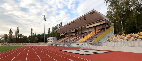 Atletický štadión SNP Vojenského športového centra Dukla Banská Bystrica na Štiavničkách