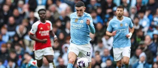 Phil Foden (Manchester City) v zápase proti Arsenalu Londýn