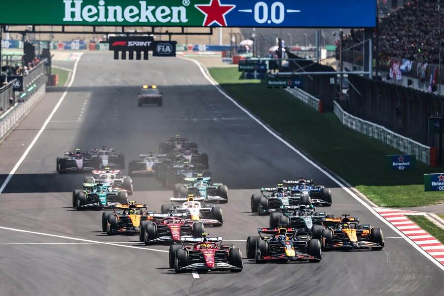 Kto sa stane víťazom VC Číny F1 v roku 2025?