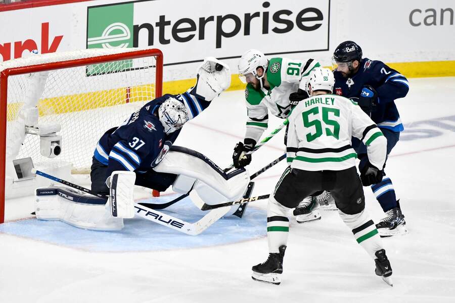 Dallas Stars proti Winnipeg Jets