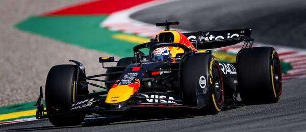 Max Verstappen počas tréningu v Barcelone.