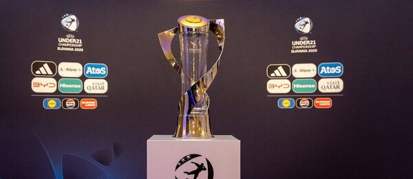 Trofej pre víťaza ME U21 2025 na Slovensku.