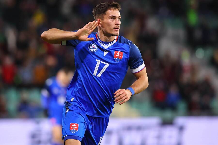 Adrián Kaprálik (Slovensko, MŠK Žilina).