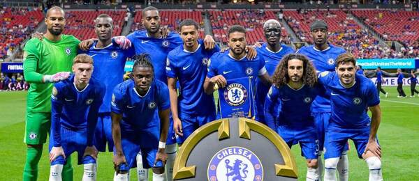 Zostava Chelsea pred zápasom proti Los Angeles.