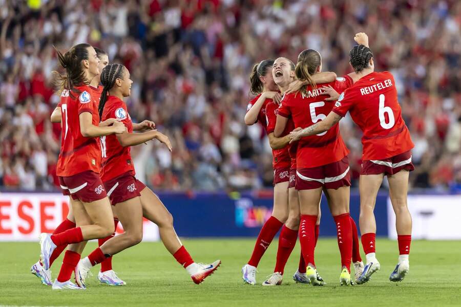 EURO 2025 ženy, radosť hráčok Švajčiarska