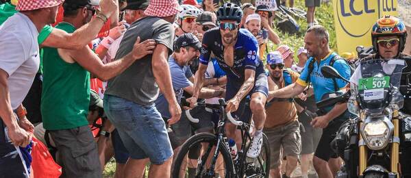 Thibaut Pinot na Col de la Loze počas Tour de France 2023