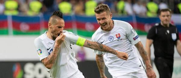 Hamšík a Kucka sa radujú po góle počas kvalifikačnej E-skupiny Azerbajdžan - Slovensko o postup na futbalové ME2020