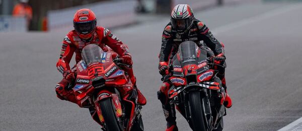 Marc Márquez predbieha Marca Bezzecchiho v šprinte.