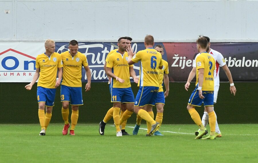 FK Pohronie