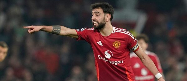 Kapitánom Manchestru United je aj v sezóne 2025/26 Bruno Fernandes. 