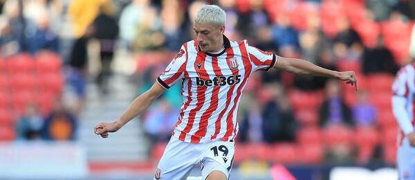 Tomáš Rigo v drese Stoke