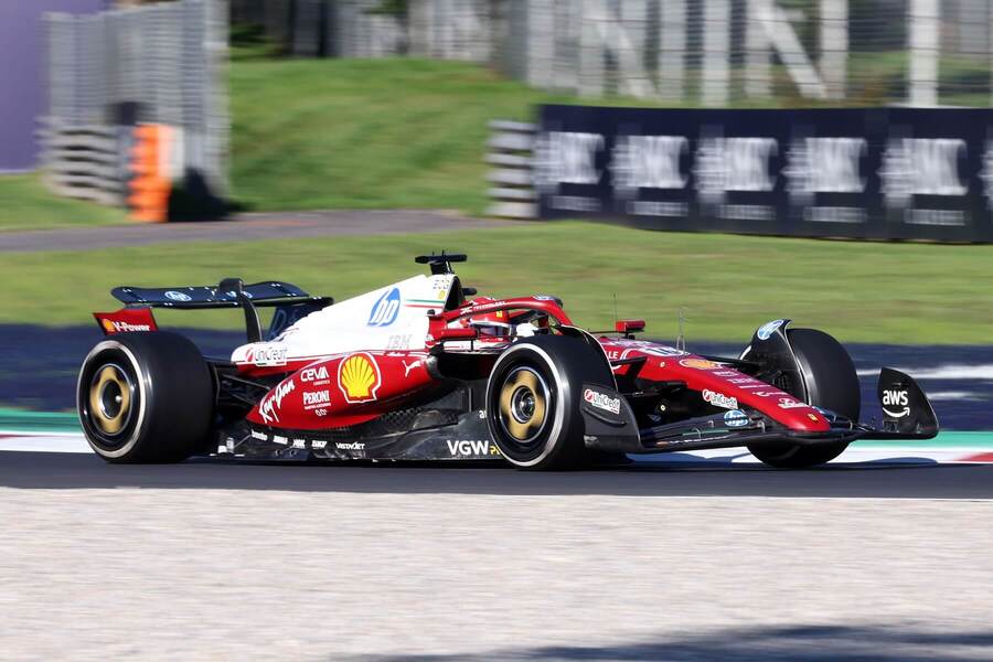 Charles Leclerc vo Ferrari na VC Talianska 2025