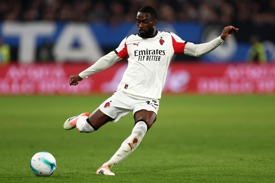 Fikayo Tomori, AC Miláno