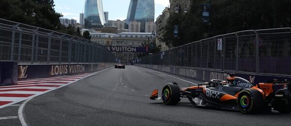 Oscar Piastri na VC v Baku