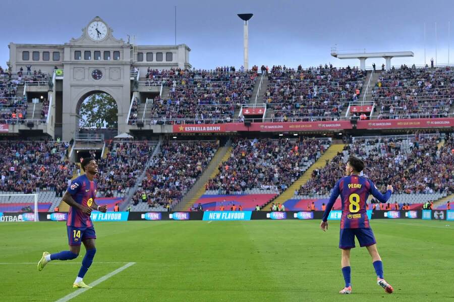 FC Barcelona na štadióne Montjuïc.